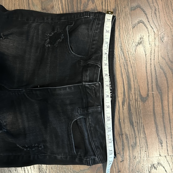 American Eagle Super Super Stretch Skinny Destroyed - Picture 2 of 4